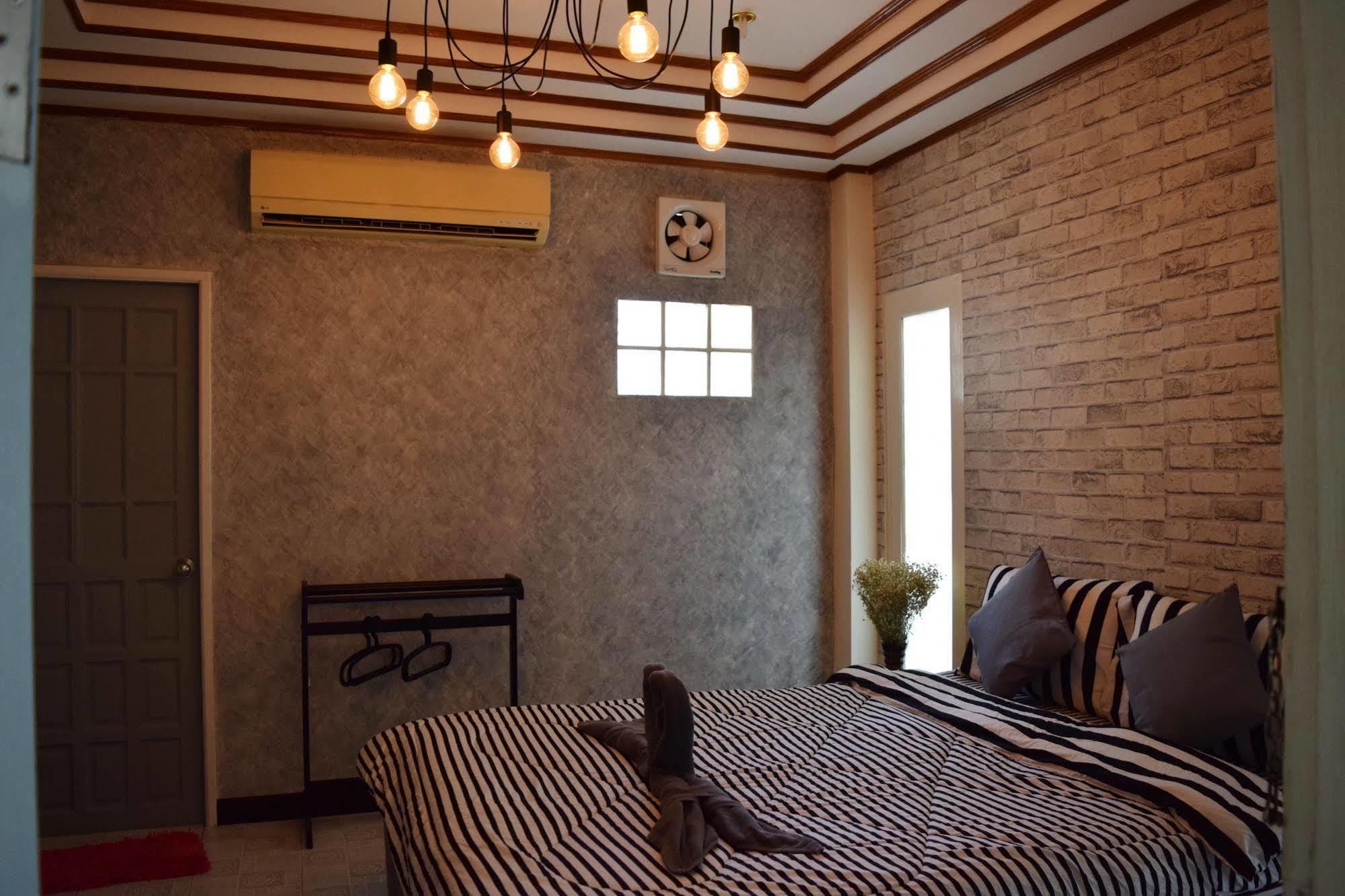 Отель I-Talay Loft Ко-Самед Экстерьер фото